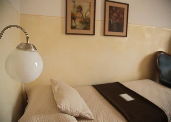 Albergo Garisenda Con Terrazza Panoramica Sulle Due Torri Bologne